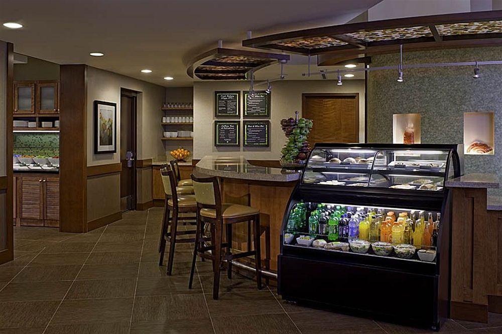 Hyatt Place North Charleston Restaurant photo